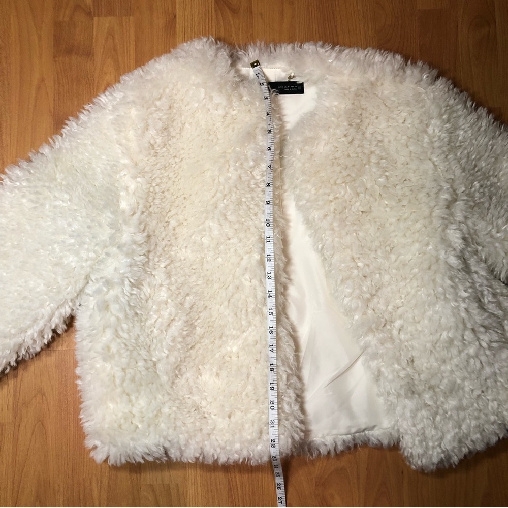 Faux fur jacket - Picture 10 of 12